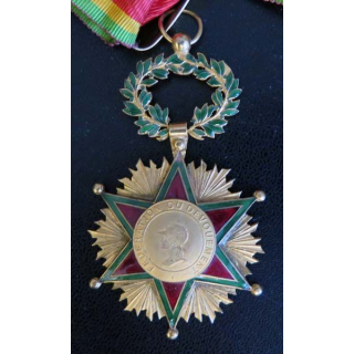 FRANCE : Médaille de commandeur de la fédération du dévouement en émail