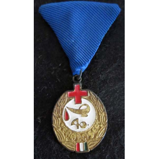 HONGRIE : médaille quarantième prix "Excellent donneur de sang" pour don de sang
