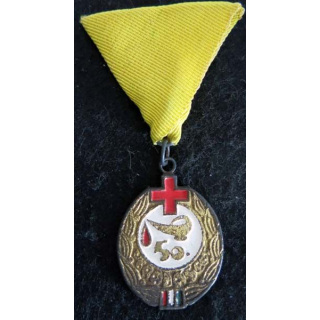 HONGRIE : médaille cinquantième prix "Excellent donneur de sang" pour don de sang