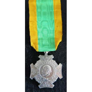 PAYS BAS : Croix pour les opérations militaires importantes (voor krijgsverrigtingen)