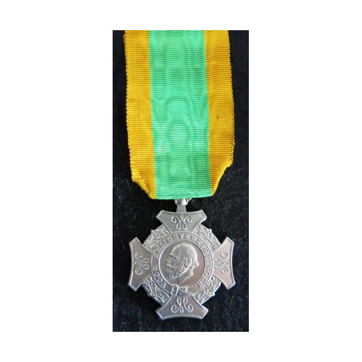 PAYS BAS : Croix pour les opérations militaires importantes (voor krijgsverrigtingen)