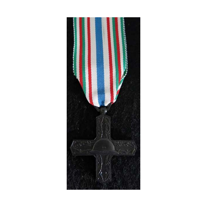 ITALIE : médaille de l'Ordre de Vittorio Veneto de la République italienne