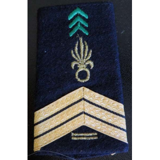 Fourreau de sergent chef de la Légion avec 2 barre d'ancienneté