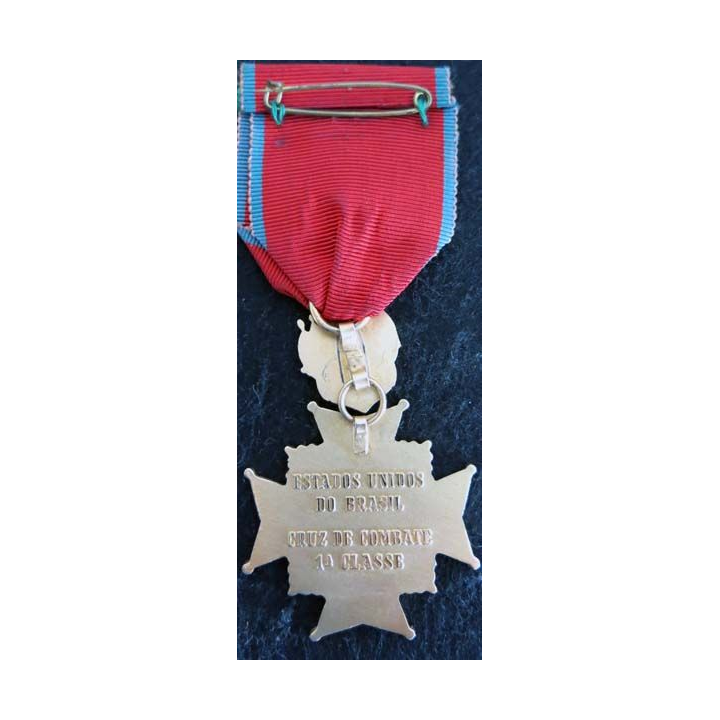 BRESIL  : médaille de la croix du combattant de 1° classe (Estados unidos do Brasil Cruz de combate 1° cl)