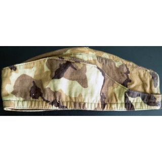 Calot tchécoslovaque camouflé taille 57