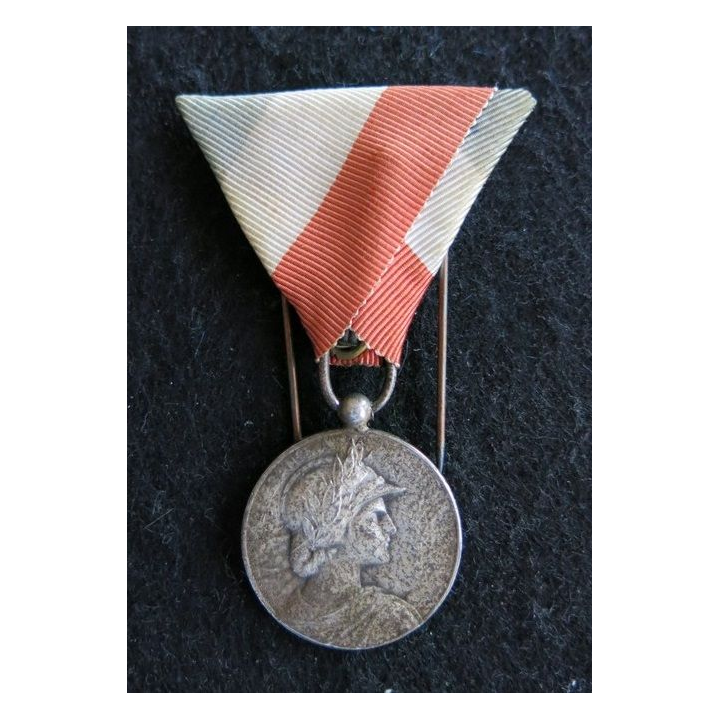 FRANCE : médaille de la fédération nationale des amicales de sous officiers de réserve en argent