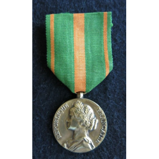 FRANCE : médaille des évadés en bronze