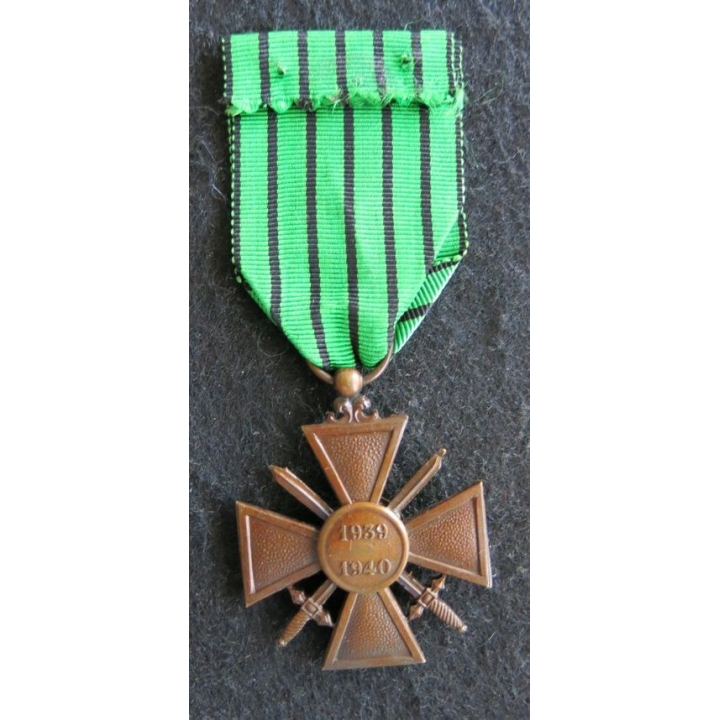 FRANCE : croix de guerre de l'État français (Vichy) 1939-1940 en bronze avec ruban 1 citation (étoile de bronze)