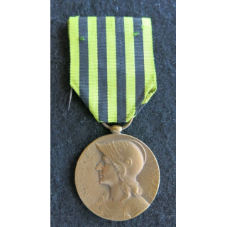 FRANCE : médaille commémorative de 1970-1871 en bronze
