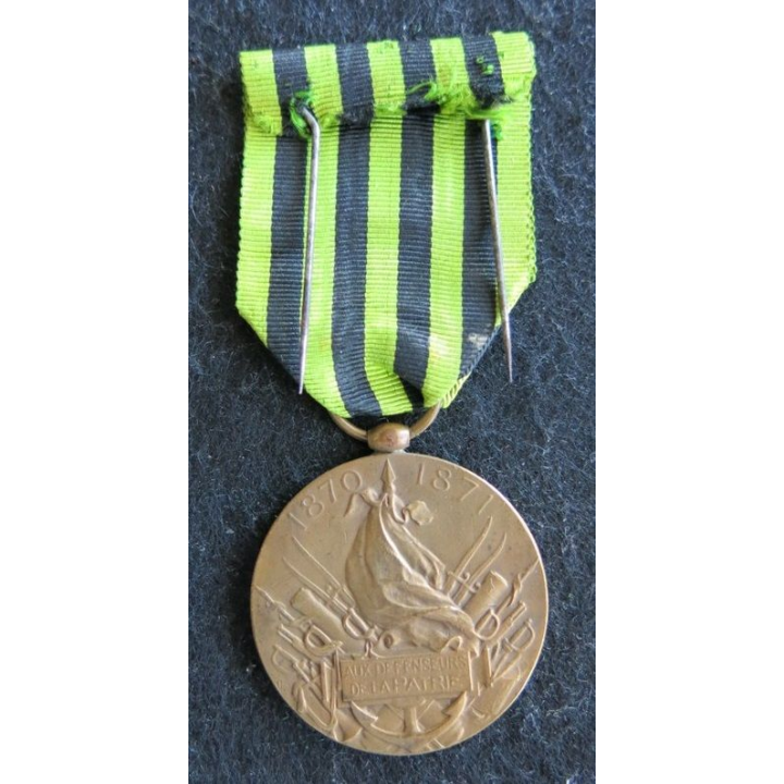 FRANCE : médaille commémorative de 1970-1871 en bronze