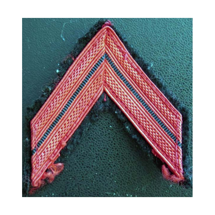 GALON CAPORAL ROUGE sans crochets de fixation