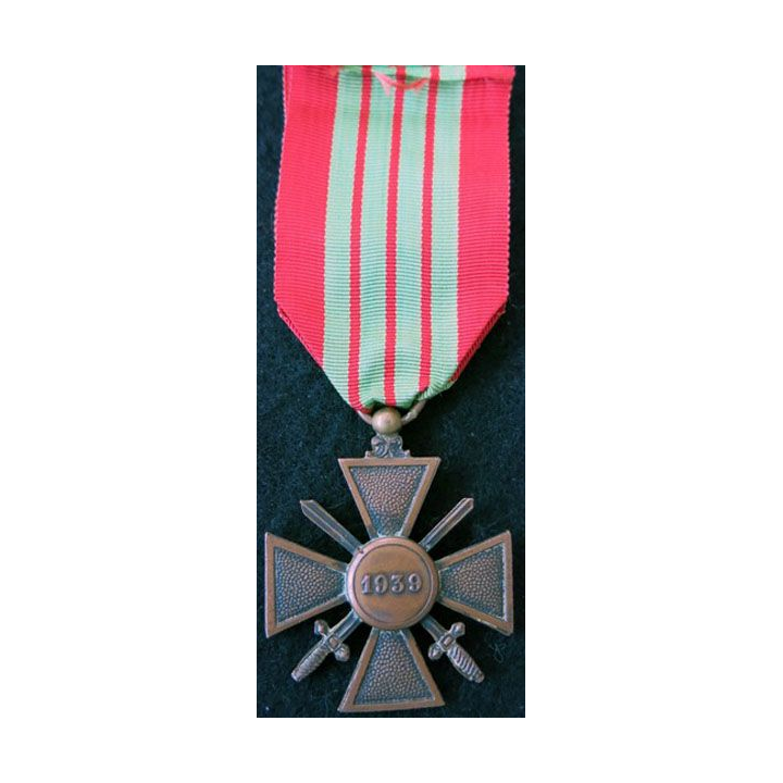 FRANCE : croix de guerre militaire 1939 en bronze avec ruban (1 palme - 1 étoile de bronze)