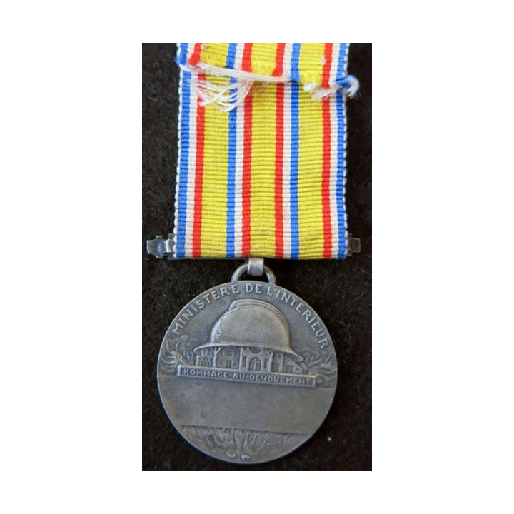 FRANCE  : médaille d'honneur échelon Argent des sapeurs-pompiers en bronze argenté