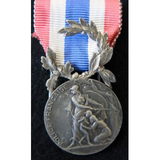 FRANCE  : médaille d'Honneur échelon argent de la Police Française en métal argenté