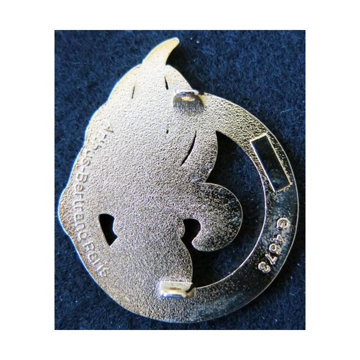2° REI : insigne de béret du 2° régiment étranger d'infanterie de fabrication Arthus Bertrand G. 4573