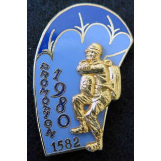 PROMO ETAP 1980 1582 : insigne métallique de la promotion de l'école des troupes aéroportées 1980 1582 Delsart n° 246