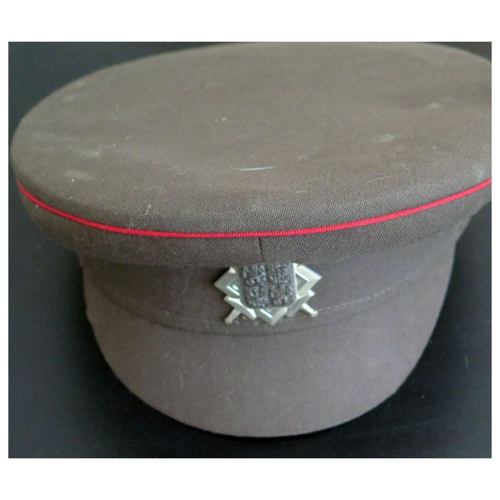 MILITARIA : casquette de soldat tchèque taille 56 KRAS BRNO