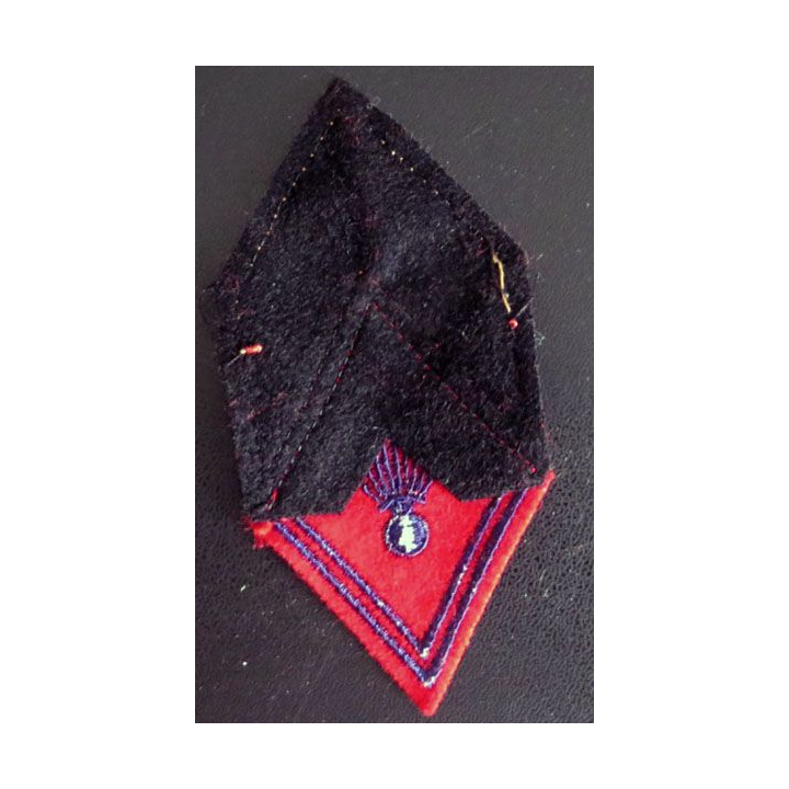 GALON de caporal Chef d'artillerie avec crochets de fixation