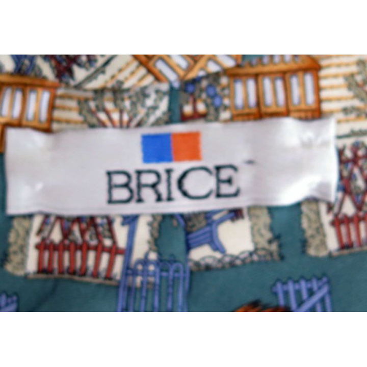 Cravate Brice 100 % soie à dominante verte avec scènes de campagne