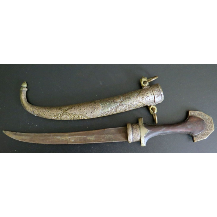poignard africain de cérémonie longueur 41 cm manche bois et foureau métal