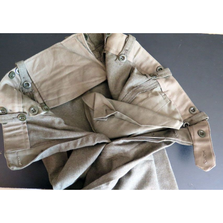 Pantalon uniforme français en toile kaki verte armée taille 40 environ