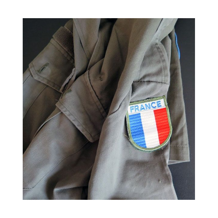 Chemise verte armée portée en opérations dans les pays chauds Liban