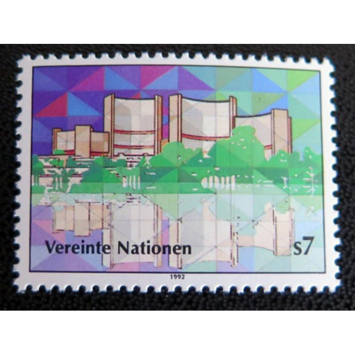 UN ONU : Planche de 17 timbres des Nations Unies 1992 et 1993