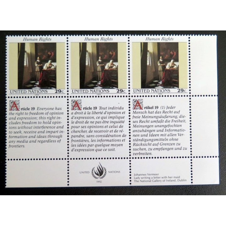 UN ONU : Planche de 3 timbres de l'ONU Human Rights article 19