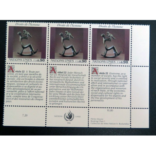 UN ONU : Planche de 3 timbres de l'ONU Human Rights article 22