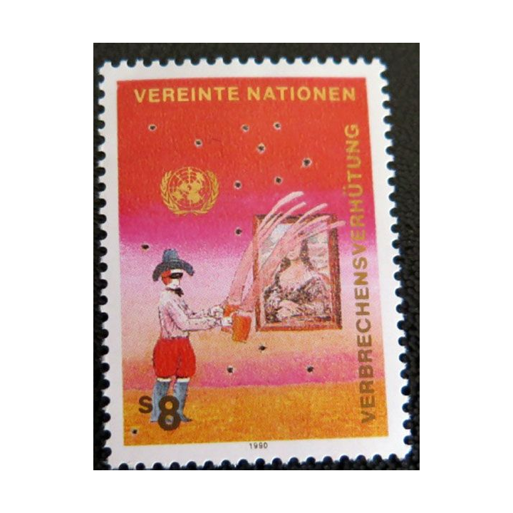 6 timbres neufs ONU Namibie 6 timbres prévention du crime 4 timbres UN