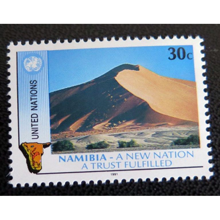 6 timbres neufs ONU Namibie 6 timbres prévention du crime 4 timbres UN