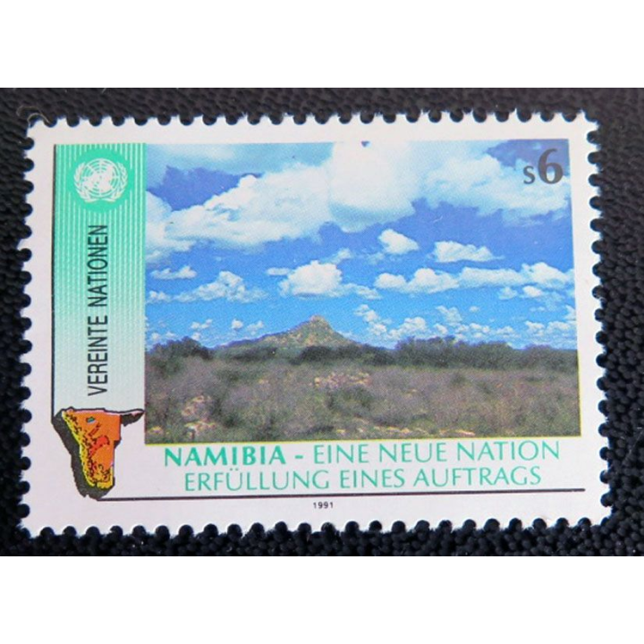 6 timbres neufs ONU Namibie 6 timbres prévention du crime 4 timbres UN