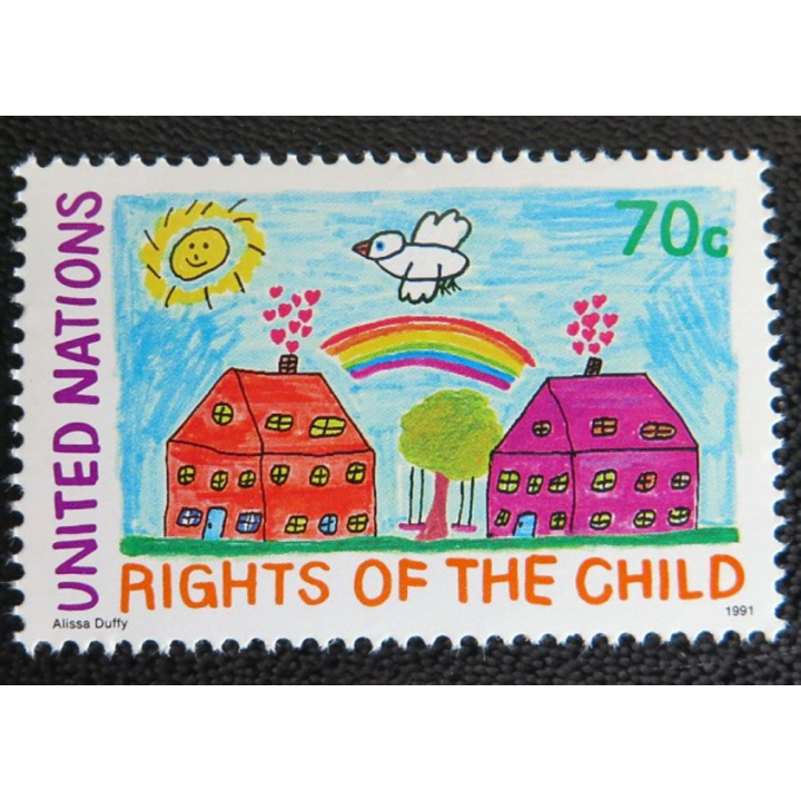 UN ONU timbres neufs contre les armes chimiques les droits d'enfants