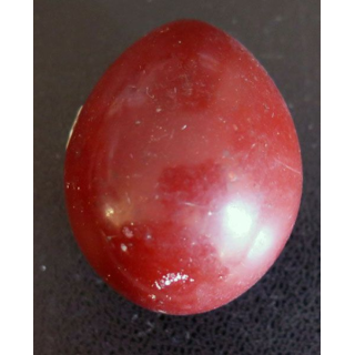 OEUF EN PIERRE 16 hauteur 4 cm couleur jaspe rouge