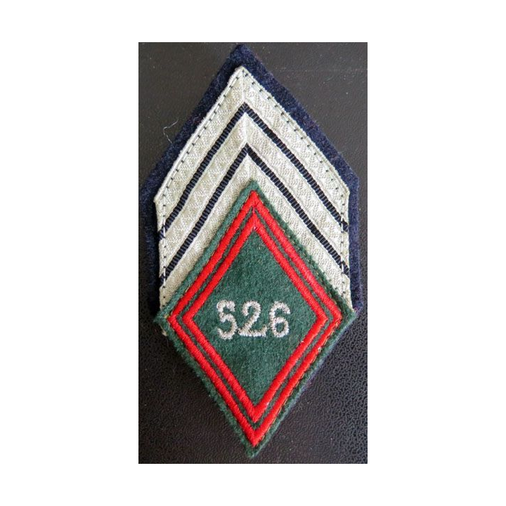losange de bras modèle 45 : sergent chef du 526° régiment du train