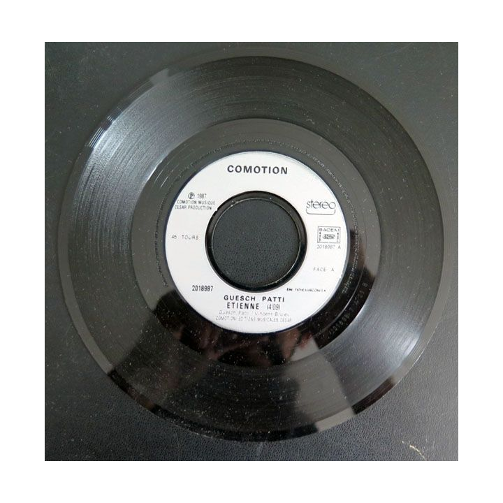 DISQUE 45 TOURS : Guesch Patty chante Etienne et Un espoir 