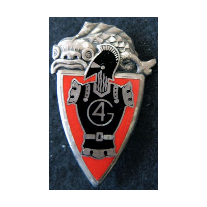 4° RG : Insigne métallique du 4° régiment du Génie de fabrication Andor H. 211 modèle argenté