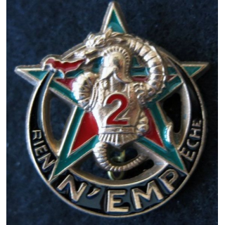 31° RG : insigne métallique de la 2° compagnie du 31° régiment du génie de fabrication locale