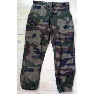 Pantalon de treillis camouflé vert armé taille 84 L Garments 2007