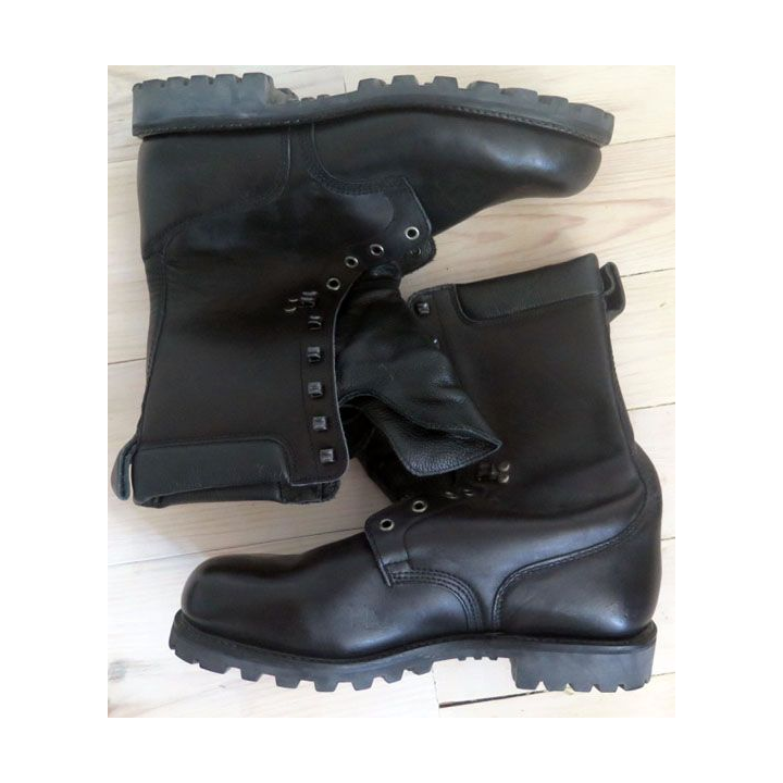 Paire de Rangers GORE-TEX neuve de taille 44