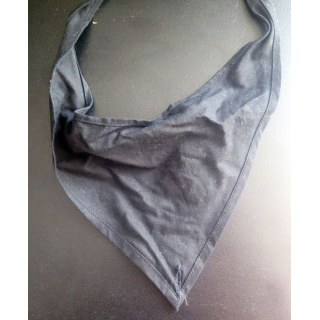 Foulard noir de compagnie