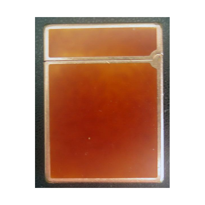 BRIQUET : briquet Dupont en laque de Chine et plaqué or n° 830 DJ 98