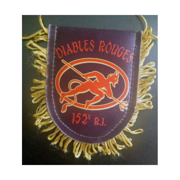 152° RI : drapeau de la CEA des diables rouges du 152° régiment d'infanterie