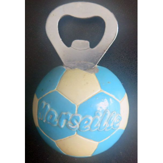 MAGNET FRIGO décapsuleur ballon de foot aux couleurs de Marseille