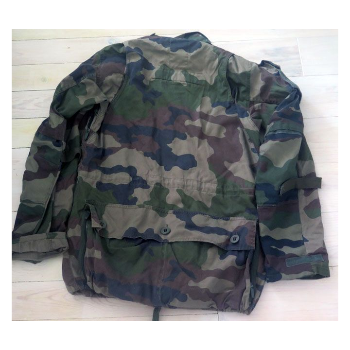 Veste de combat nouvelle génération camouflée taille 89 / 96 M