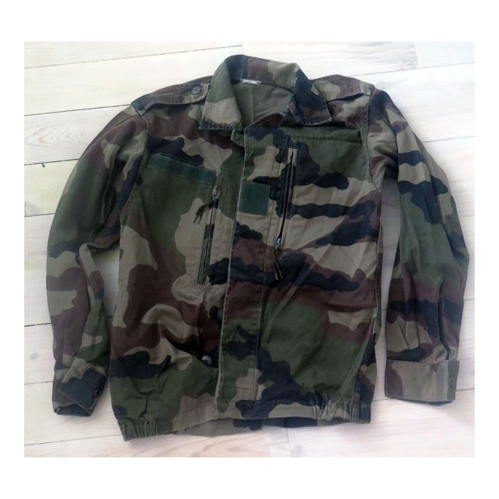 Veste de combat camouflée taille 80 M