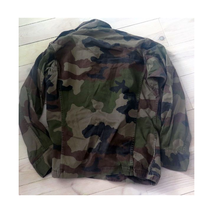 Veste de combat camouflée taille 80 M