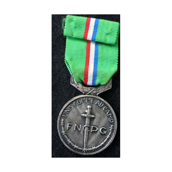 FRANCE : médaille de la FNCPG fédération nationale des combattants prisonniers de guerre 1939-1945 Paris Insignes