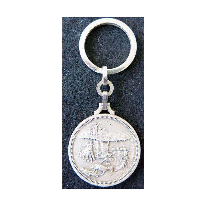 PORTE CLEFS : porte clefs de la Légion étrangère "Camerone"  de fabrication Pichard Balme en métal argenté