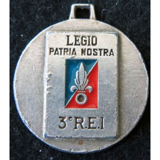 PORTE CLEFS :medaille de  porte clefs du 3° REI  de diamètre 3,5 cm sans attache